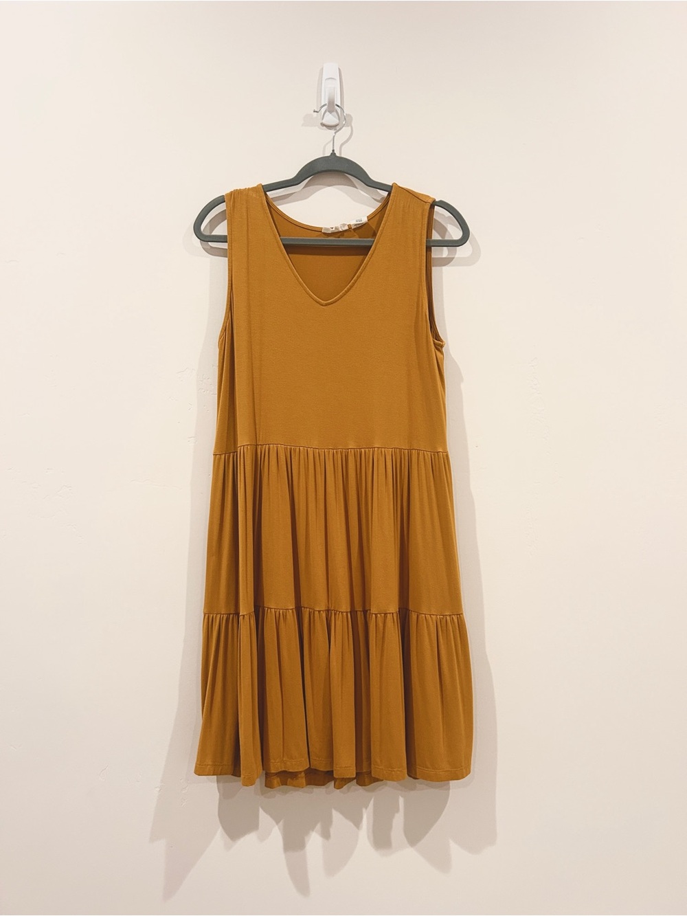Lucky Brand Sleeveless Tiered Midi Dress in Mustard
